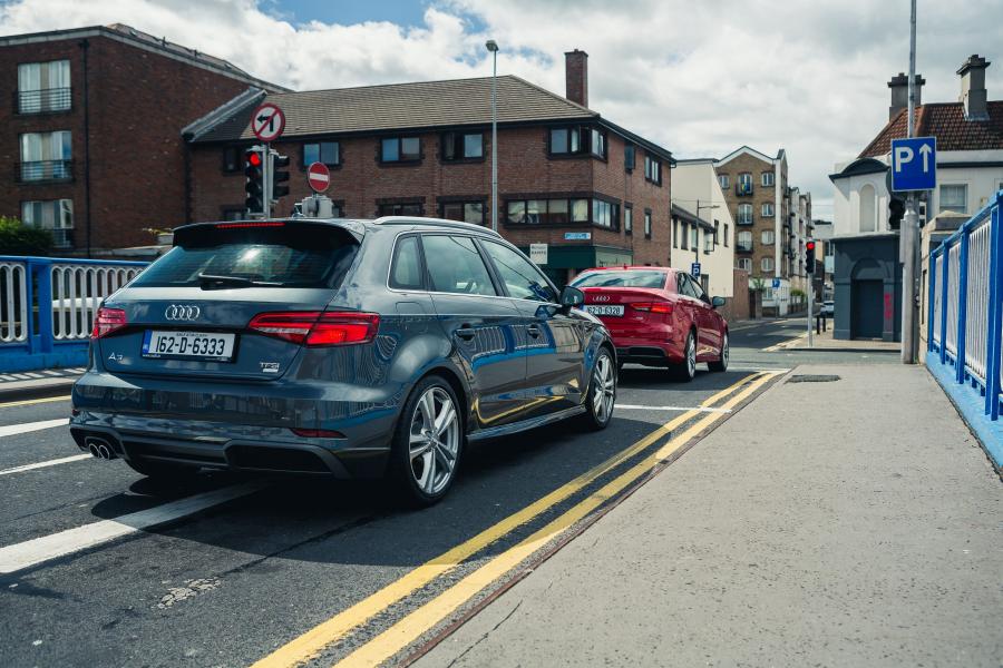  Audi A3 Sportback 2.0 TFSI S-Line (8V) 2016 года  (UK) (фото 8 из 10)